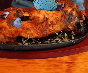 Chamorro Pibil horneado en hoja de plátano